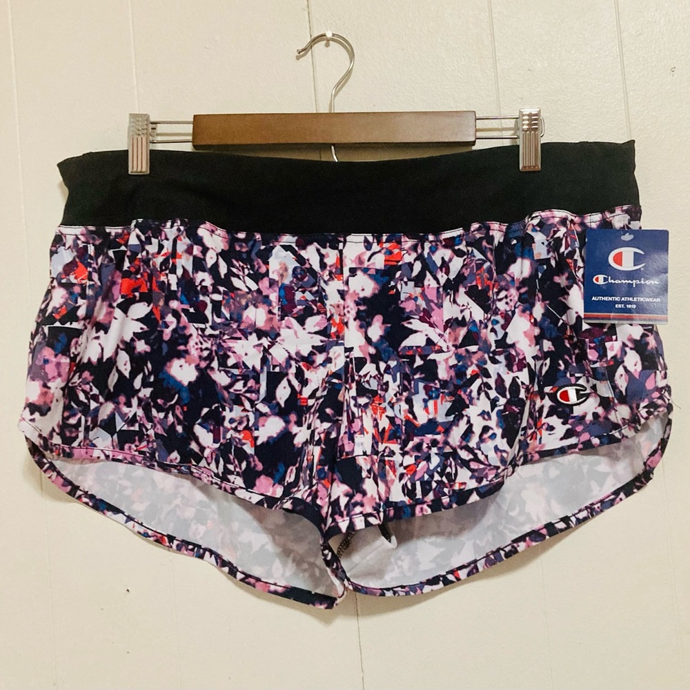 Champion 2.5” Ecosport Pixel Floral Print Active Shortie Shorts Lined Size XL